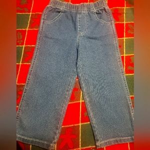 New Carhartt sz 2t unisex